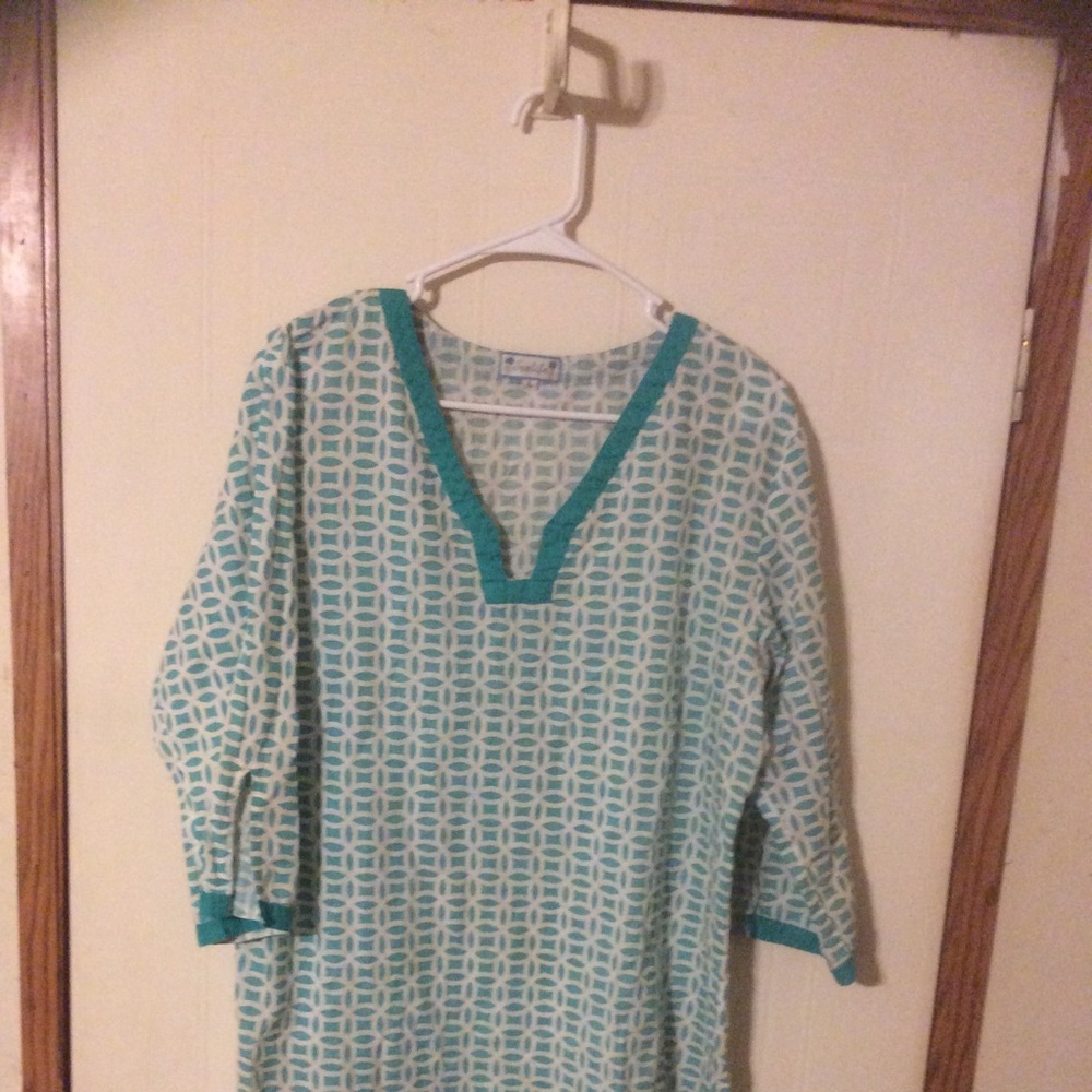 Sealife size large swimsuit cover up